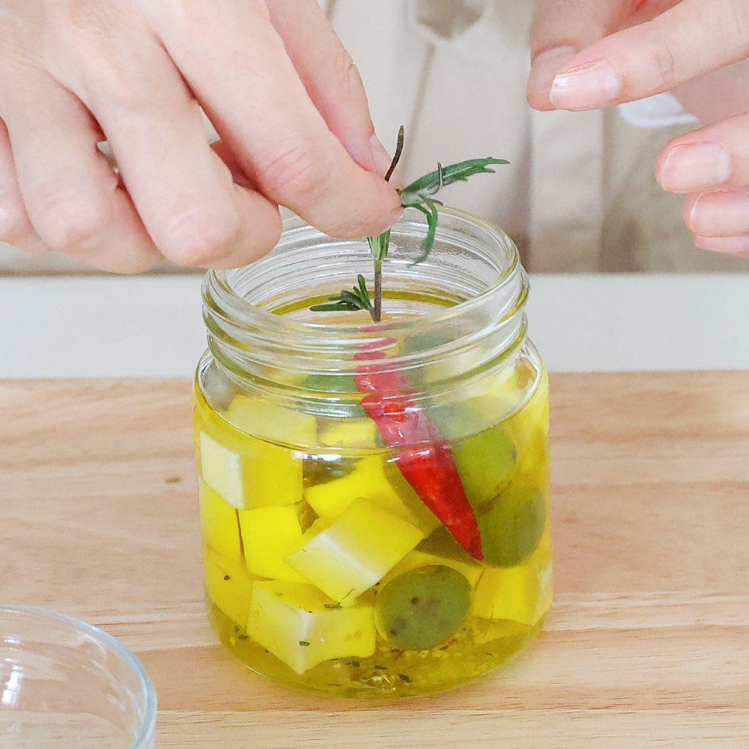 【特大品種】静岡産 オリーブ漬け 80g(限定アスコラーナ種) - crea farm オンラインショップ