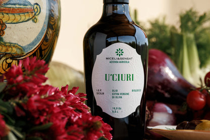 U'CIURI (ウチュリ) エキストラバージンオリーブオイル　250ml
